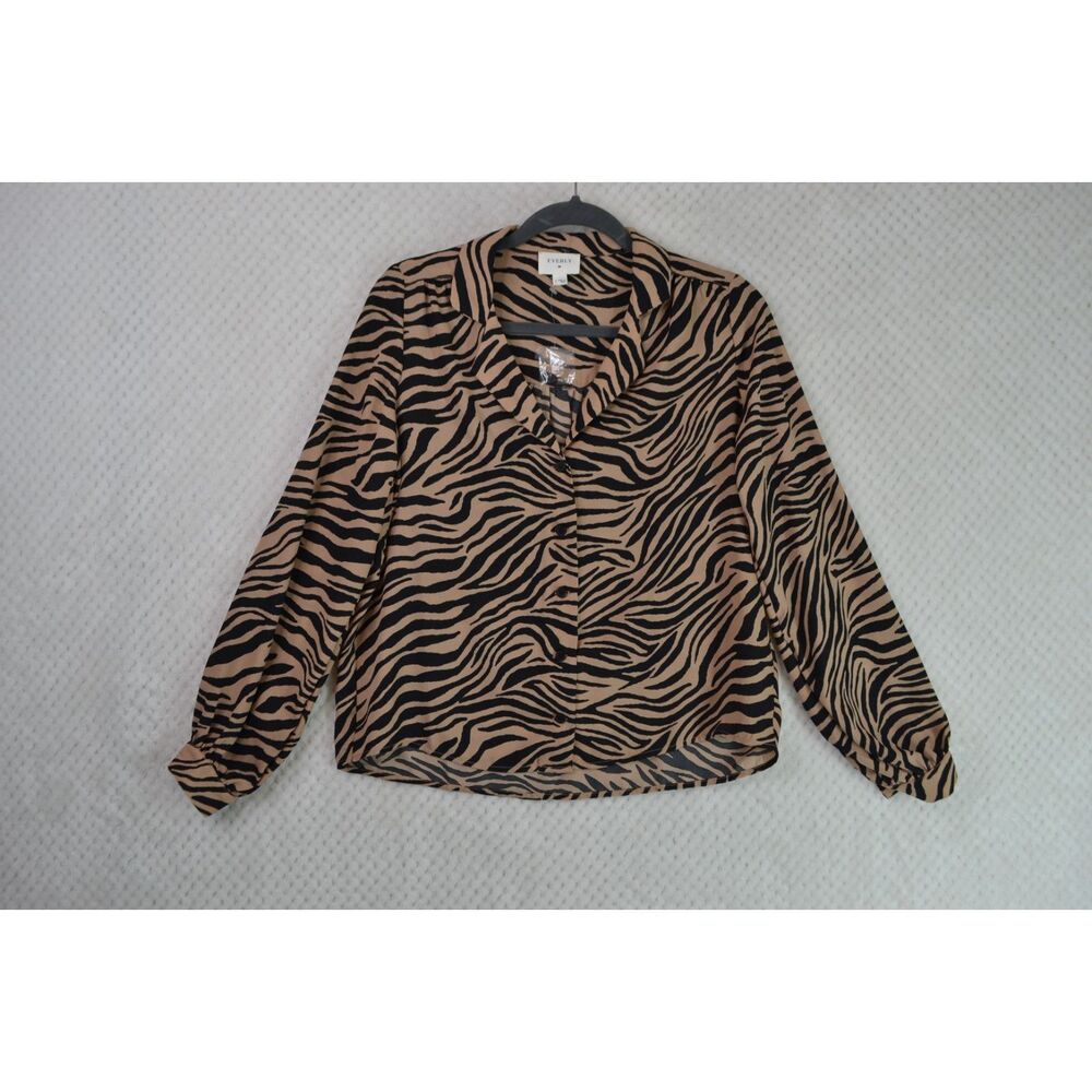 Everly Women's Small Tan Black Zebra Print Lightweight Long Sleeve Blouse